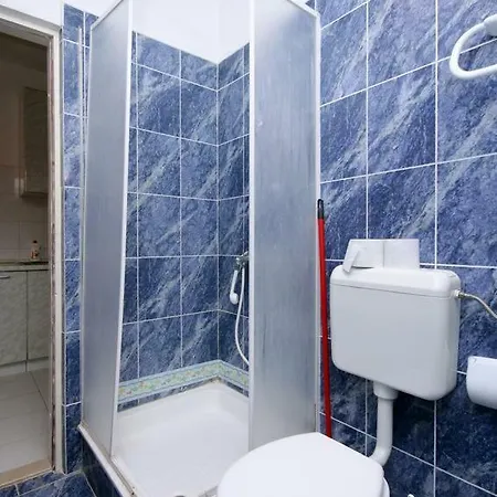 Brna 9159a Апартаменты *